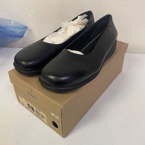 **BRAND NEW**  Rockport Shoes - Womens 9 - Slip On Ballet Loafers